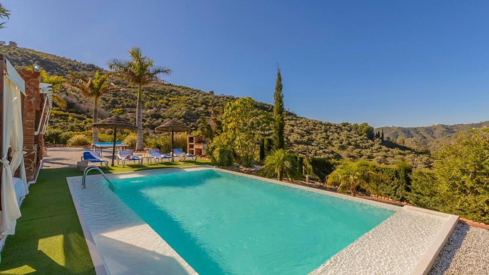 Villa Las Palmeras De Torrox By Ruralidays Luaran gambar