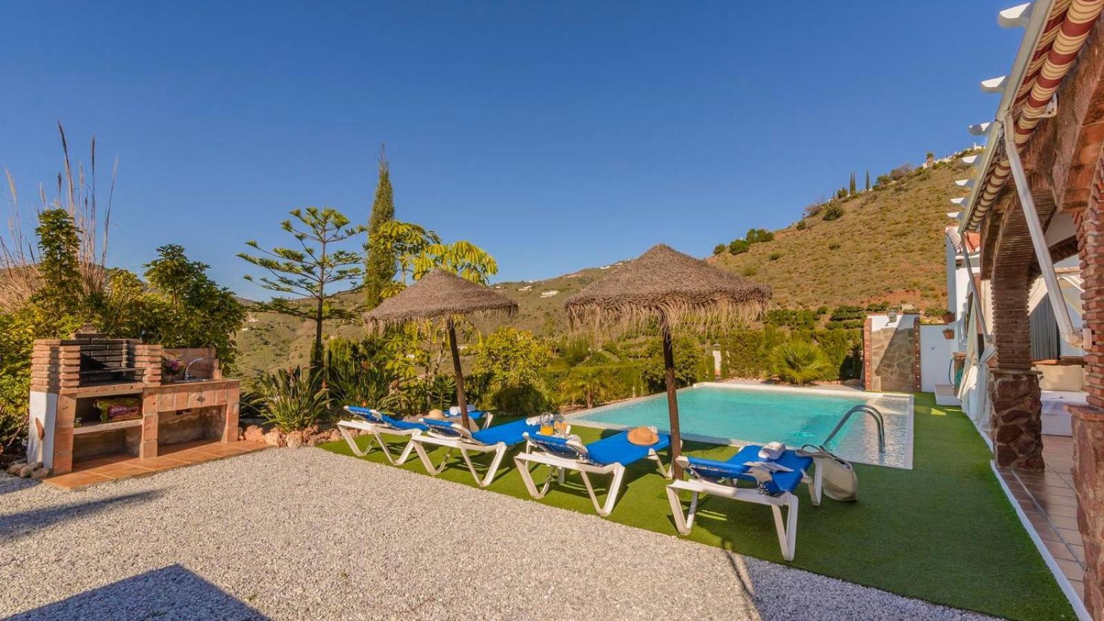 Villa Las Palmeras De Torrox By Ruralidays Luaran gambar