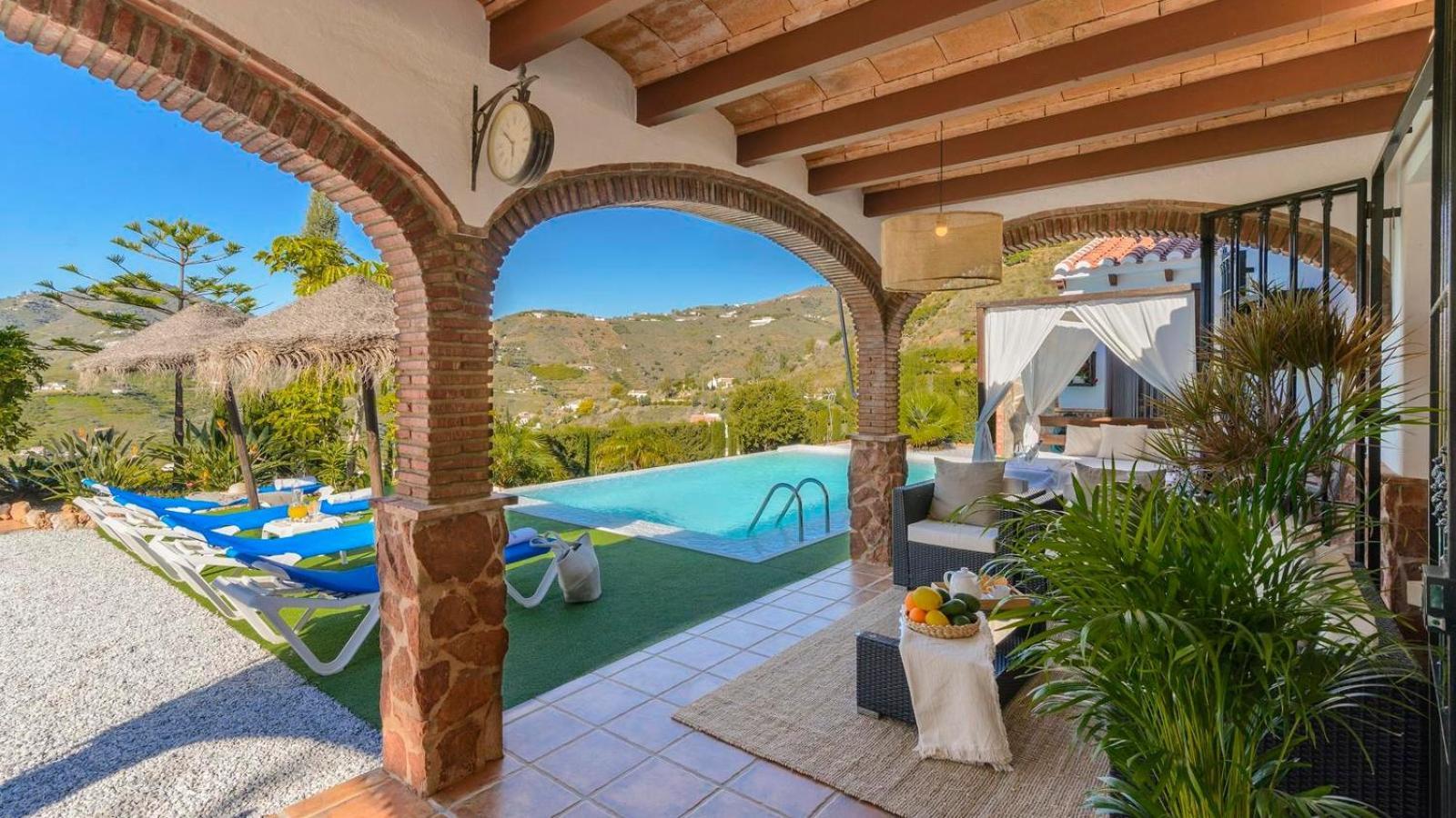 Villa Las Palmeras De Torrox By Ruralidays Luaran gambar