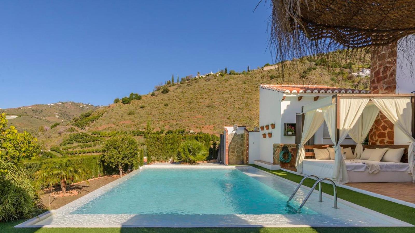 Villa Las Palmeras De Torrox By Ruralidays Luaran gambar