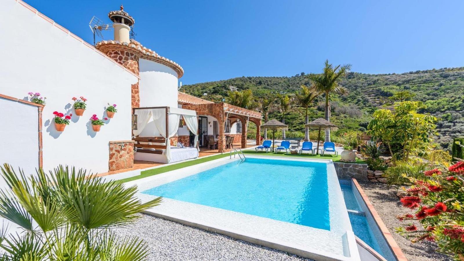 Villa Las Palmeras De Torrox By Ruralidays Luaran gambar