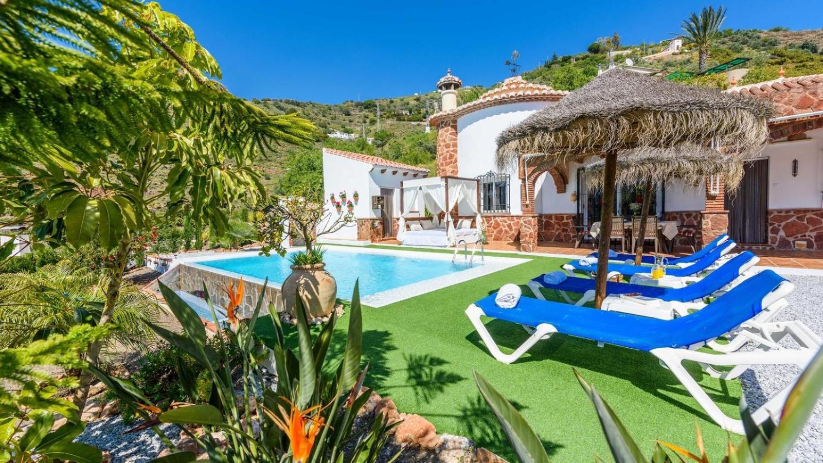 Villa Las Palmeras De Torrox By Ruralidays Luaran gambar